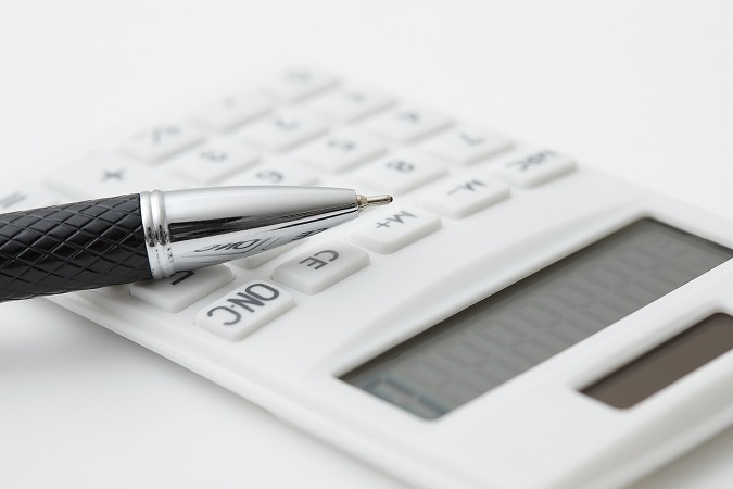 電卓とシャープペン